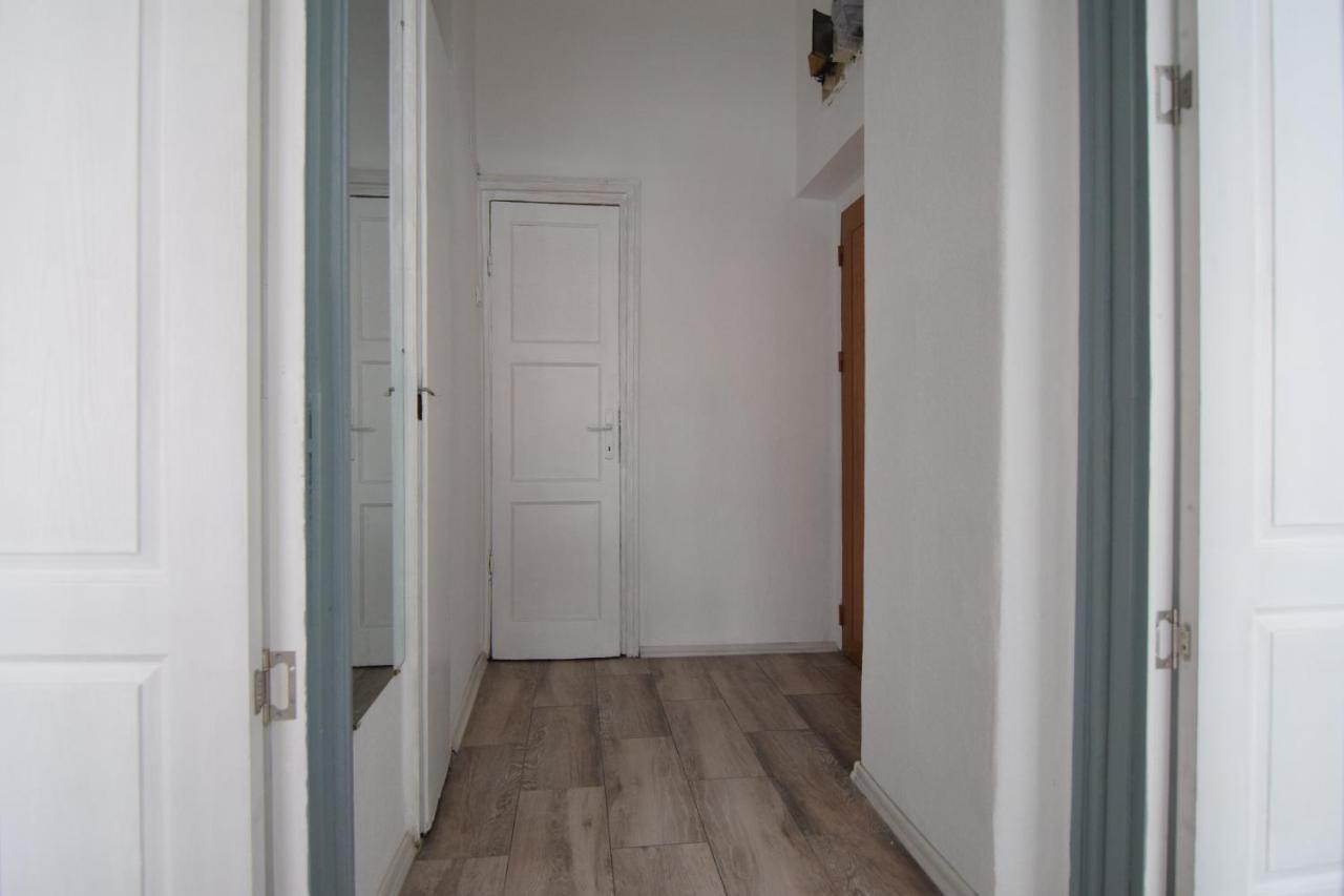Resedinta Balcescu Apartman Bukarest Kültér fotó